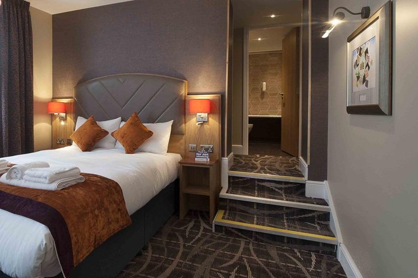 The Crown Hotel Wetherspoon Biggleswade Exteriér fotografie