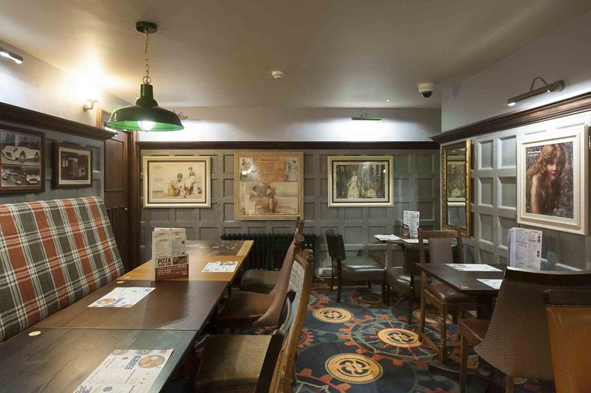 The Crown Hotel Wetherspoon Biggleswade Exteriér fotografie