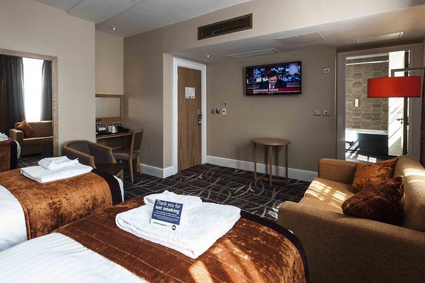 The Crown Hotel Wetherspoon Biggleswade Exteriér fotografie